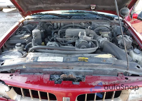 1997 Oldsmobile Bravada из США, поврежденный, VIN 1GHDT13W0V2719866